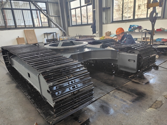 Mittlerer Drehstahl-Crawler-Spuruntertrieb für Schieberbrücherschienen